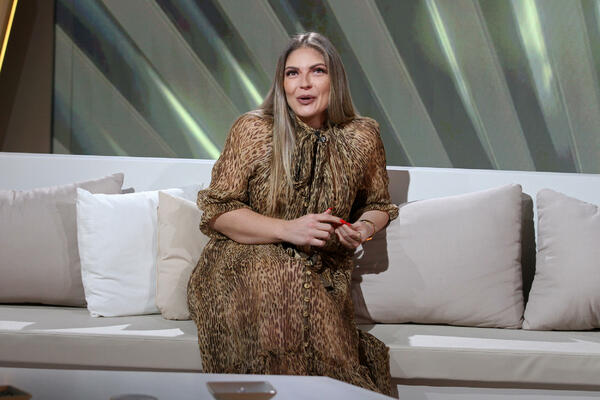 RAZOTKRIVENO PRAVO LICE VANJE MIJATOVIĆ! Više ne može da ospori, TEK DA VIDITE! (FOTO)