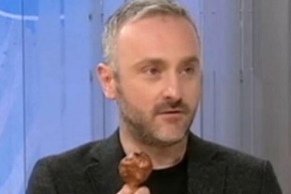 SRBI OBOŽAVAJU OVOG TRAVARA, POSLUŠAJTE ŠTA JE SADA REKAO: Tvrdi da nas OVA STVAR SPAŠAVA