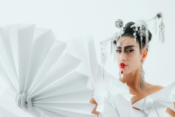 NJENA PESMA JE VEĆ ZAPALILA INTERNET! Angellina: "Volela bih da predstavljam našu zemlju na Evroviziji u Italiji"!