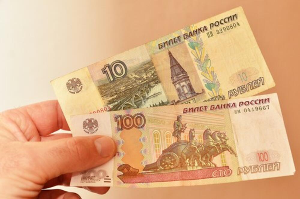 RUBLJA PREMA EVRU DOTAKLA NOV PETOGODIŠNJI MAKSIMUM: Ruska nacionalna valuta nastavlja da JAČA!