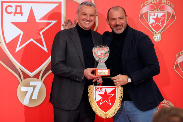 ZVEZDA URUČILA PRIZNANJA NAJBOLJIMA! Ivanić bez premca, a koji Dejan je odneo titulu za trenera? (FOTO)