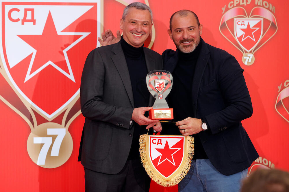 ZVEZDA URUČILA PRIZNANJA NAJBOLJIMA! Ivanić bez premca, a koji Dejan je odneo titulu za trenera? (FOTO)