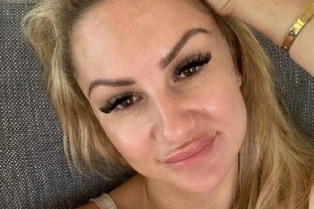 MUŽU SAM ZA PRAZNIK POKLONILA TROJKU, ALI TU SE NE ZAUSTAVLJAM: Monika planira da ga OBRADUJE I SA OVIM! (FOTO)