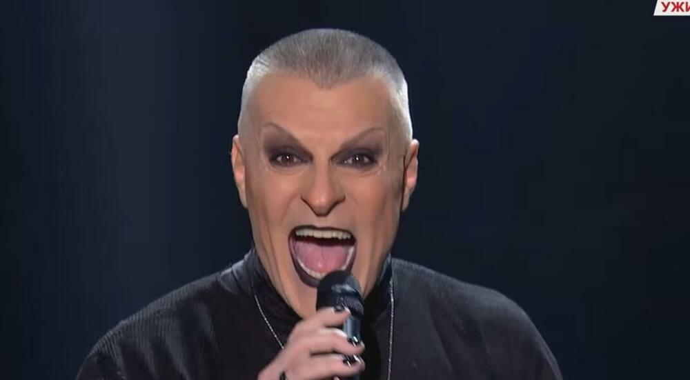 Đorđe se zatim nadovezao