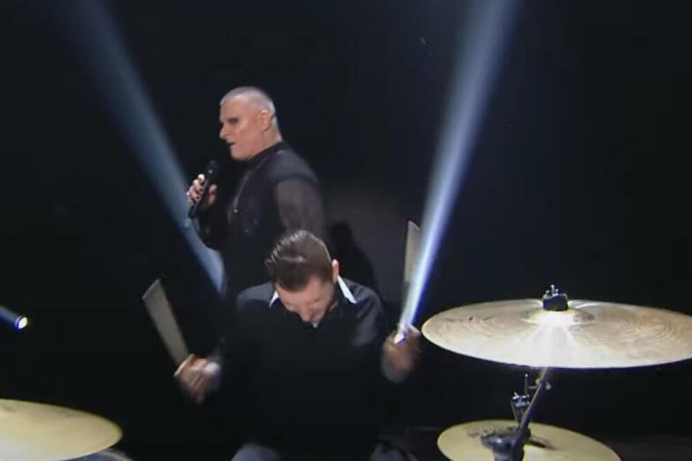 SKANDALOZAN POČETAK DRUGOG POLUFINALA: Žiri ZVEZDA GRANDA izleteo na binu "Izbora za pesmu Evrovizije"