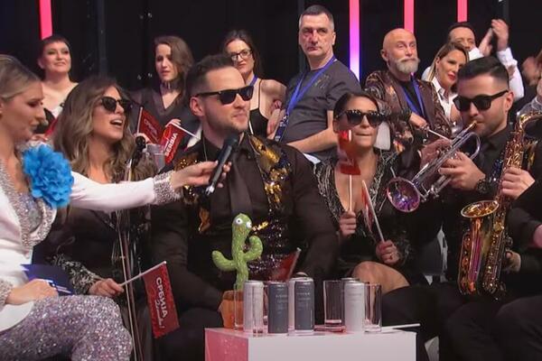 NE, OVO NIJE LAŽ! Ljudi, PREDMETI NA RTS-U GOVORE, upravo je snimljeno nešto NAJŠOKANTNIJE IKADA!