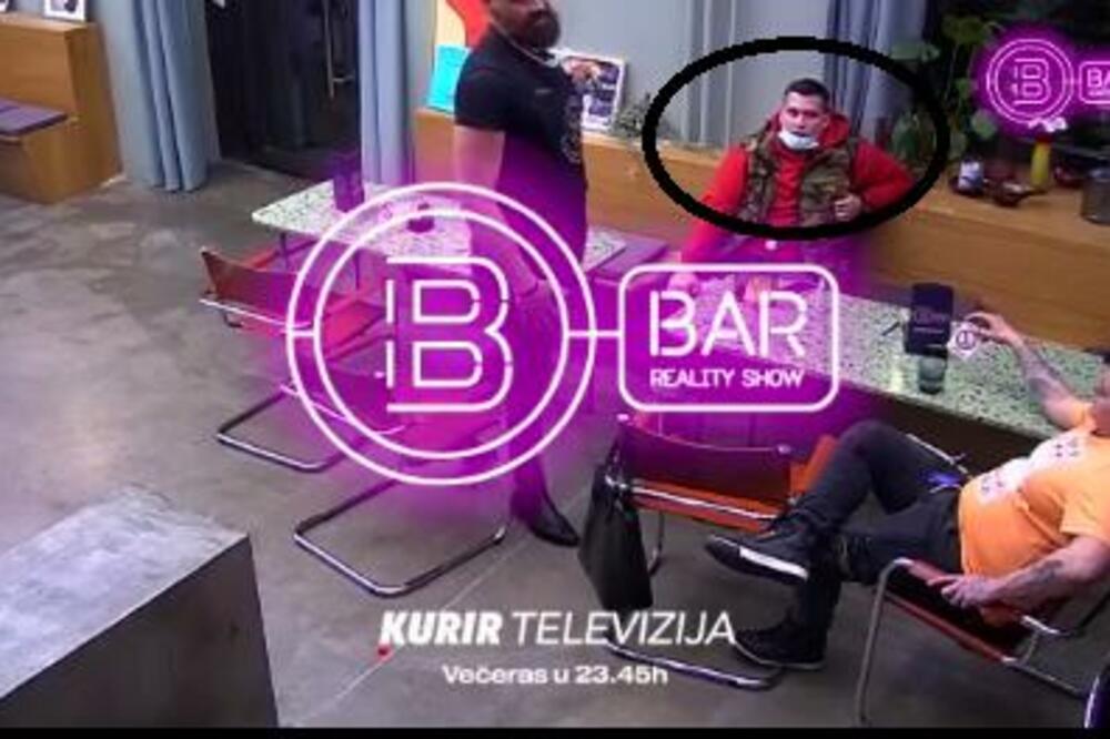 POLUDEO OTKAKO JE SAZNAO DA NIJE MILJENIK PUBLIKE! ŽESTOKA SVAĐA U BARU: Novinar Espresa ostao u ŠOKU!