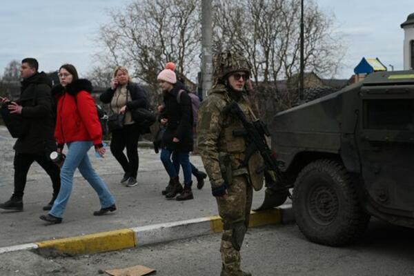 "ODSEČEN OD OSTATKA ZEMLJE": Ruske snage OPKOLILE još jedan ukrajinski grad!
