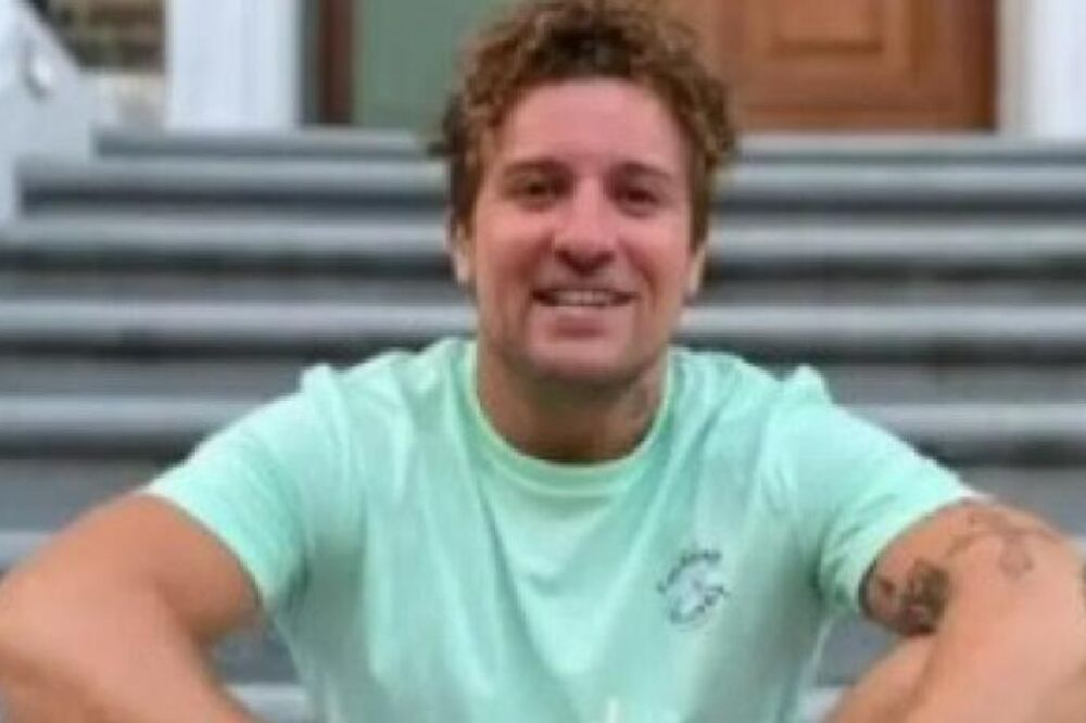 8 MESECI SE DOPISIVAO SA DEVOJKOM, A KADA JE SAZNAO KO JE ONA, NOGE SU MU SE ODSEKLE: Bizarnije ne može