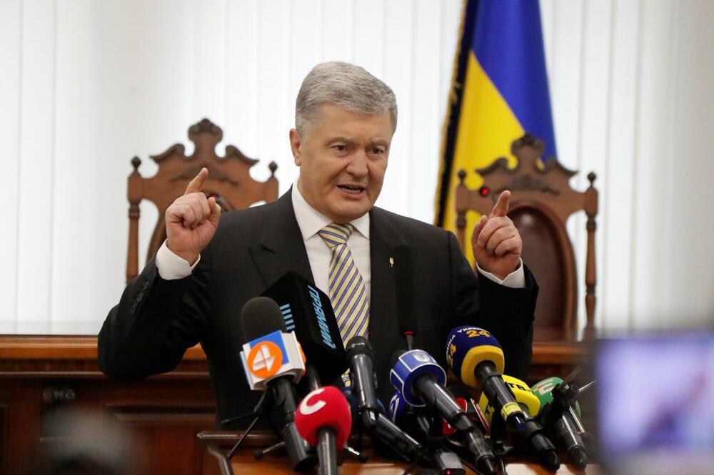 BIVŠI UKRAJINSKI PREDSEDNIK ZAUSTAVLJEN NA GRANICI: Sprečili ga da NAPUSTI zemlju