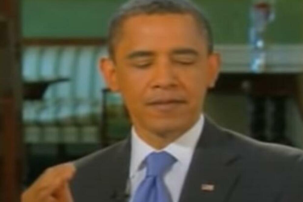 DA LI JE OVO NAJSMEŠNIJI SNIMAK OBAME IKAD VIĐEN? Pogledajte kako je odreagovao kad ga je "NAPALO" OVO STVORENJE