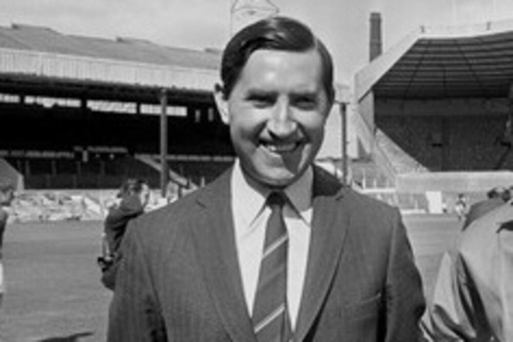 TUGA: UMRO FUDBALSKI VELIKAN!