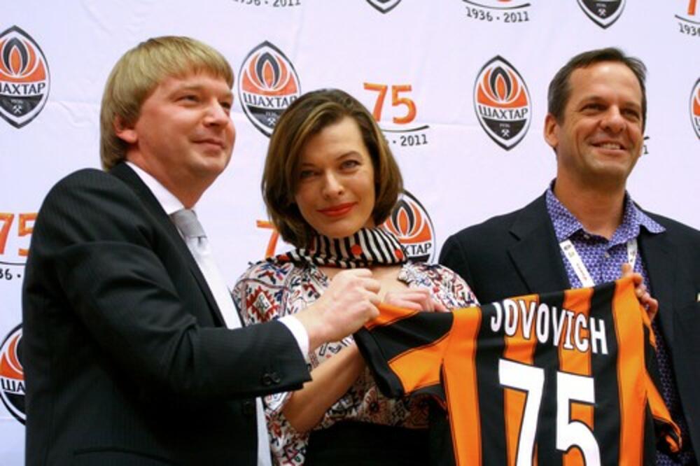 Rinat Ahmetov, Mila Jovović