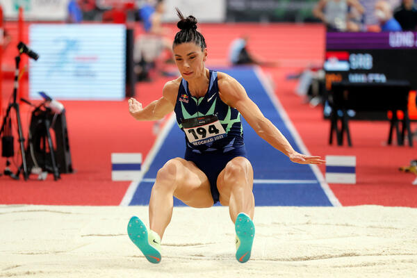 IVANA VULETA POBEDILA, KIJANOVIĆ SRUŠIO REKORD STAR 30 GODINA! A najbrži čovek sveta diskvalifikovan u Beogradu!