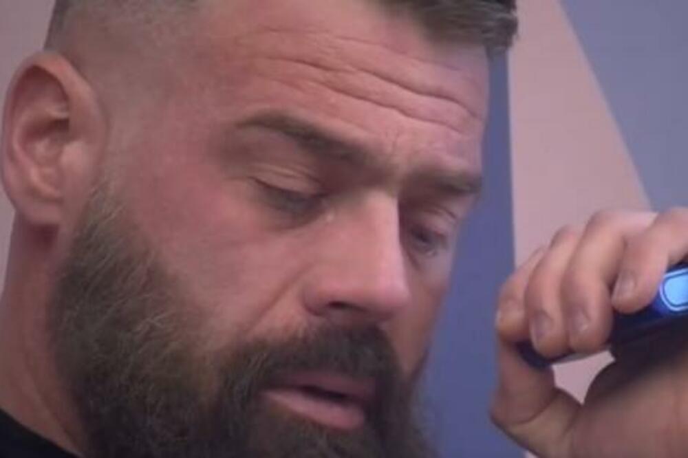 DARKO PRED FINALE PROMENIO PLOČU ZA NAGRADU: Jedan od glavnih favorita za pobedu u DUGOVIMA!