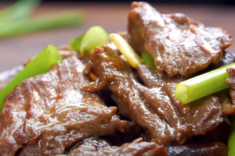 DODAJTE OVU VOĆKU U MESO I BIĆE UKUSNIJE I MEKŠE NEGO IKADA PRE: Ovo je NAJBOLJA MARINADA za koju DOMAĆICE NE ZNAJU