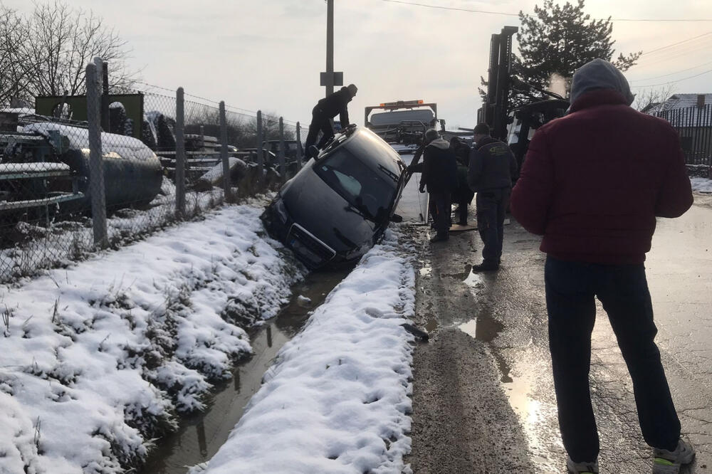 VOZAČ UHAPŠEN, BICIKLISTA TEŠKO POVREĐEN: Velika nesreća u Kotor Varoši