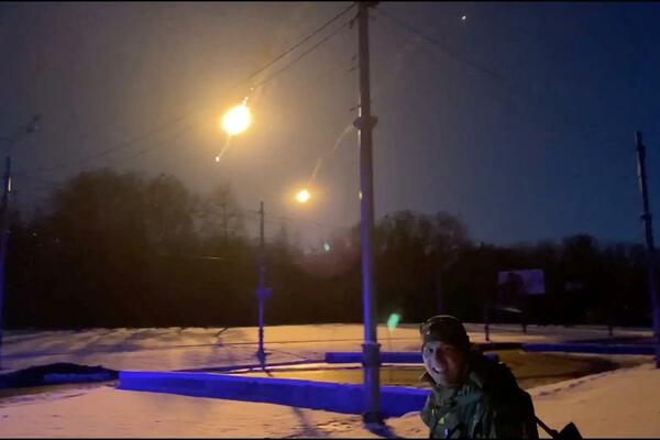 UKRAJINCI TVRDE DA SU OBORILI RUSKI VOJNI AVION: Od njega je ostala samo VATRENA LOPTA (FOTO)