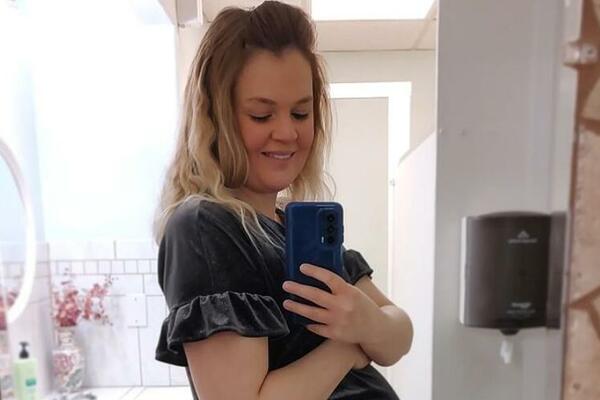 ONA IMA 12-ORO DECE, A TO NIJE SVE: Otkrila je ŽENAMA VAŽNU STVAR i iznela čime SE SADA BAVI (FOTO)