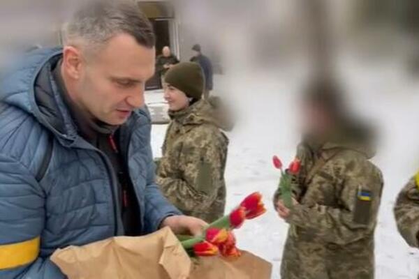 KLIČKO ČESTITAO 8. MART DAMAMA! Ženama ukrajinske vojske poslao važnu PORUKU (VIDEO)