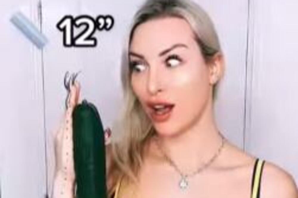 ZAVRŠILA JE NA SAJTU ZA ODRASLE, A SADA JE NA OVO MESTO STAVILA LENJIR: Kada vidite zbog čega, ONESVESTIĆETE SE