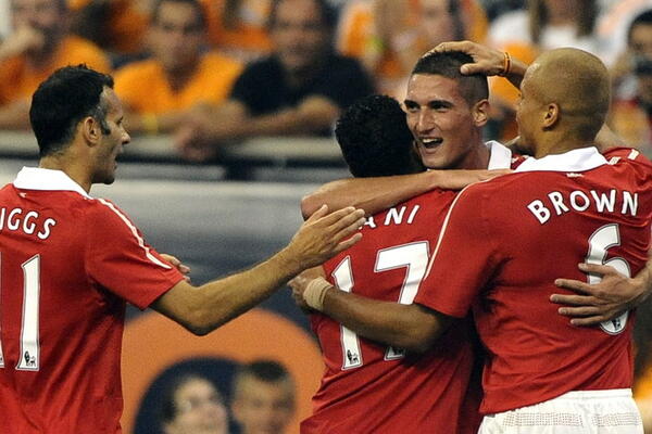 BISER ALEKSA FERGUSONA NUĐEN ZVEZDI! Špic Junajteda umalo na Marakani! ISPREČILA SE JEDNA STVAR!