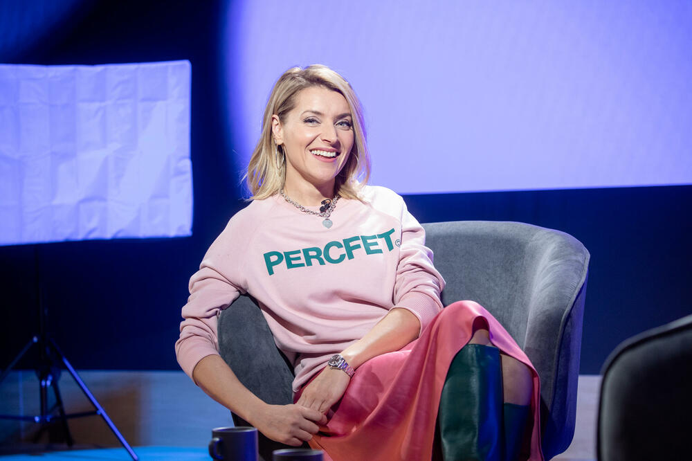 Smejaćete se do suza! ANĐELKA PRPIĆ GOŠĆA DANAŠNJE "REALNE PRIČE"