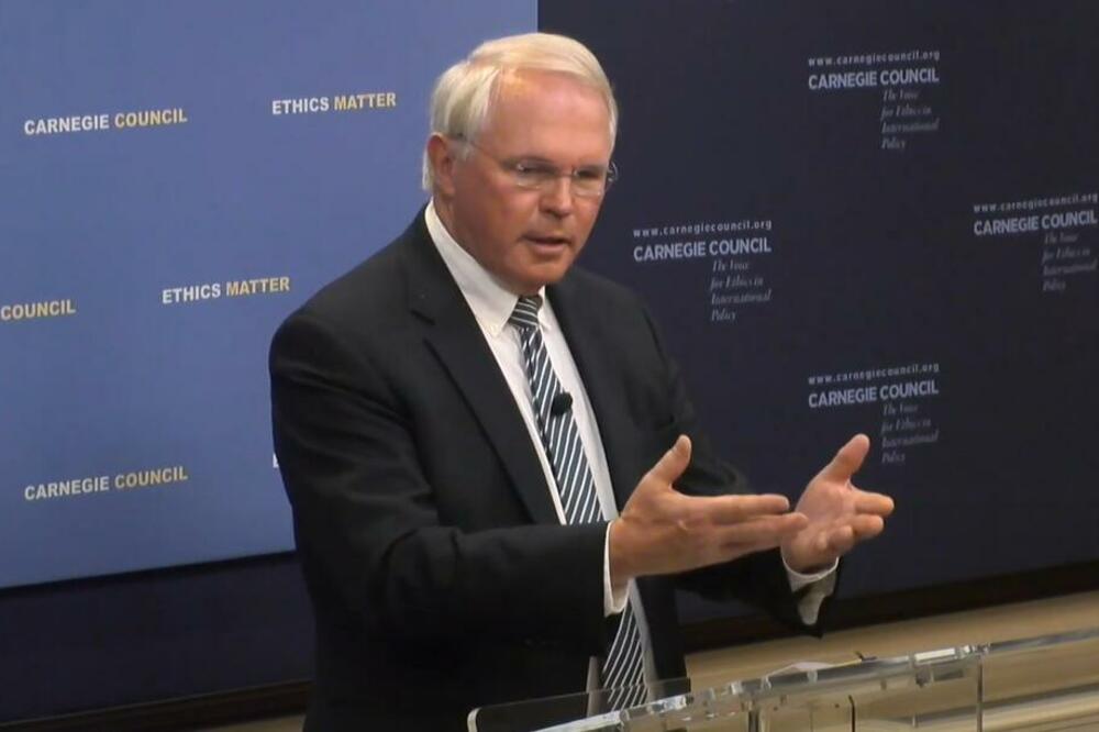 SRPSKI NAROD IMA PRAVO DA ZNA KAKVA MU JE BUDUĆNOST: Hil o situaciji na KOSOVU