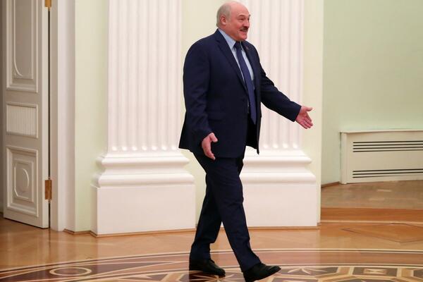 POLJSKA ŽELI DA ZAUZME DEO UKRAJINE? Lukašenko izneo TEŠKE OPTUŽBE!