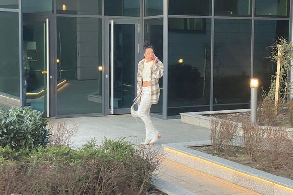 RASKINULA VEZU! Bivša zadrugarka uklonila sve zajedničke fotografije sa bivšim!