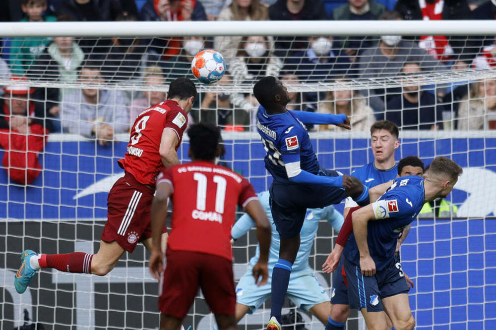 NOVI KIKS BAJERNA! Aktuelni šampion Nemačke drugu uzastopnu utakmicu odigrao nerešeno! (FOTO)