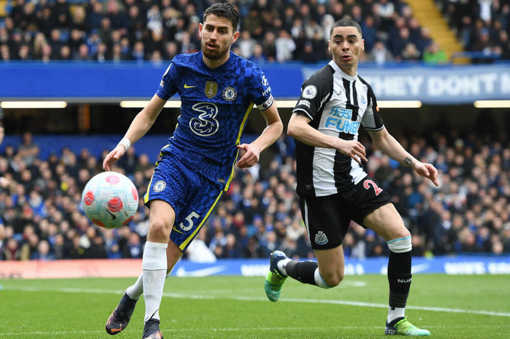 ČELSI PREKINUO SJAJNU SERIJU NJUKASLA! Arsenal bolji od Lestera! (FOTO)