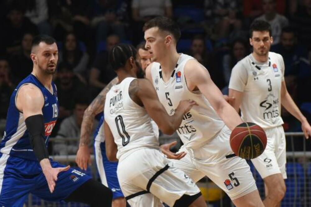PARTIZAN UTIŠAO MORAČU! Budućnost ostala bez šanse za prvo mesto posle regularnog dela! (VIDEO/FOTO)