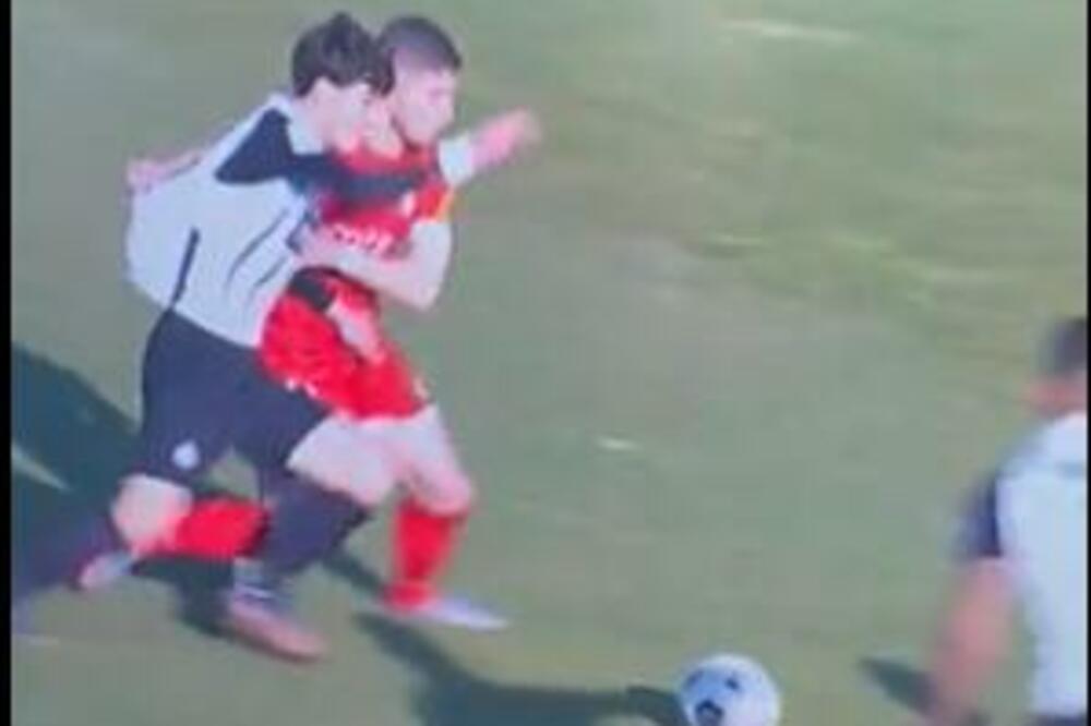 CRNO-BELI SMATRAJU DA JE OVO TREBALO DA BUDE PENAL! Veruju da su OŠTEĆENI, snimak je ZAPALIO društvene mreže? VIDEO