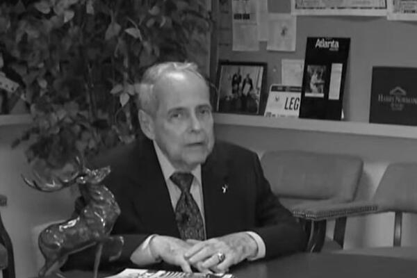 UPRAVO JAVLJENO: Umro POLITIČAR! (FOTO)