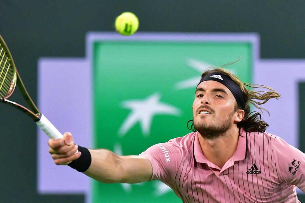 NASTAVLJA SE SEČA FAVORITA U KALIFORNIJI: Ameri izbacili Cicipasa i Šapovalova, branilac titule prošao dalje!