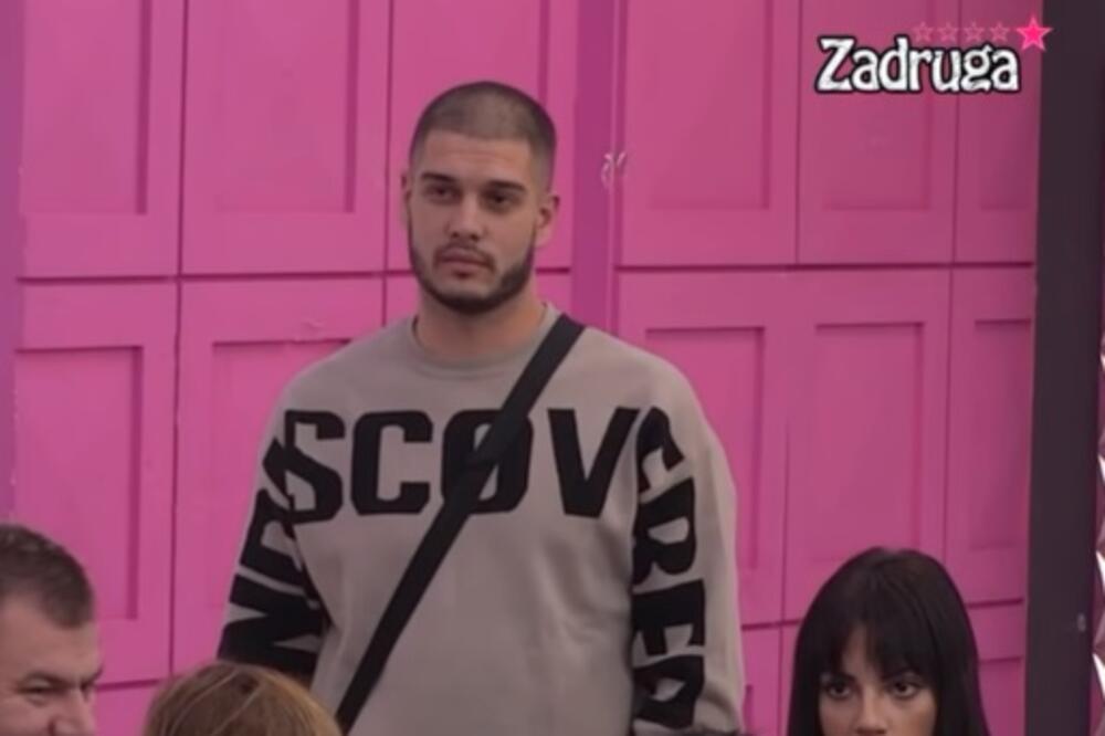 U DEJANOVOM DUKSU PRONAĐENA ZABRANJENA STVAR: "Baci to, brzo"! (VIDEO)