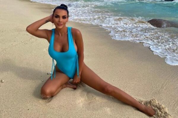 HELENA TOPALOVIĆ NE MOŽE DA VERUJE ŠTA JOJ SE DEŠAVA: Au, bljuje vatru koliko je BESNA, spominje MALTRETIRANJE!