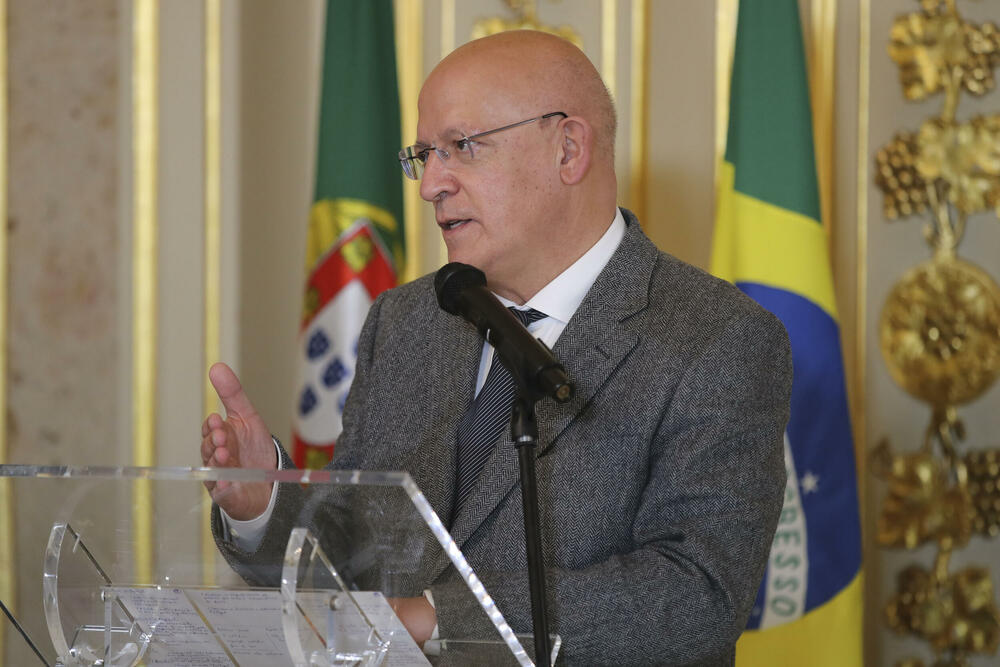 Avgusto Santos Silva, Santos Silva