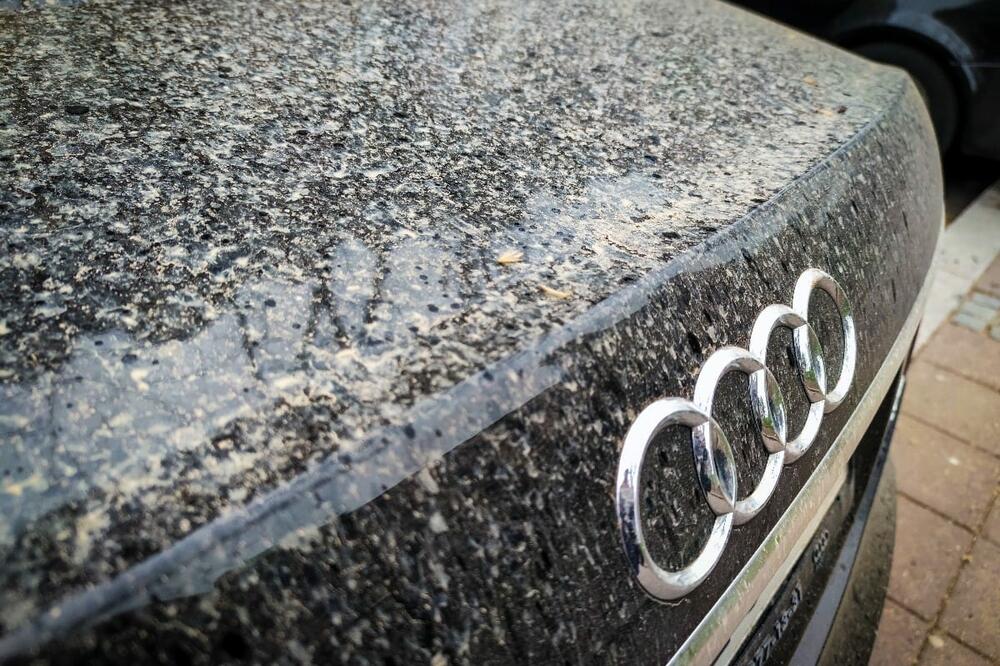 Vetar iz Sahare doneo pesak do Srbije: Nakon ove čudne pojave, vozači se frapirali kada su videli svoja vozila!