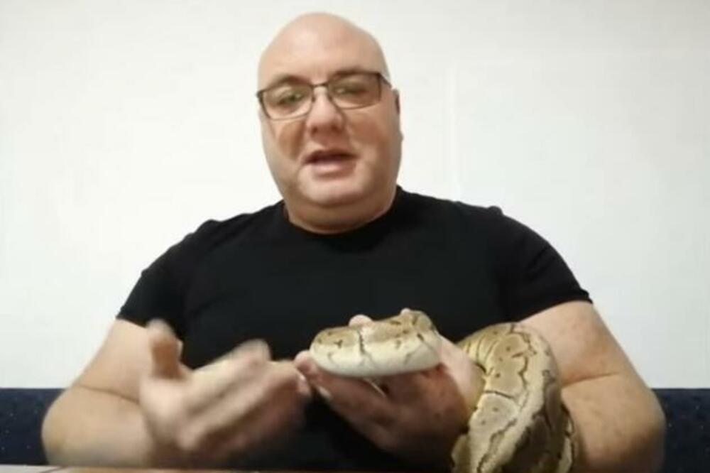 PANČEVCE DUBOKO UZNEMIRILA SLIKA OTROVNICE: Oglasio se ZMIJOLOVAC VLADICA i otkrio IMA LI RAZLOGA ZA BRIGU