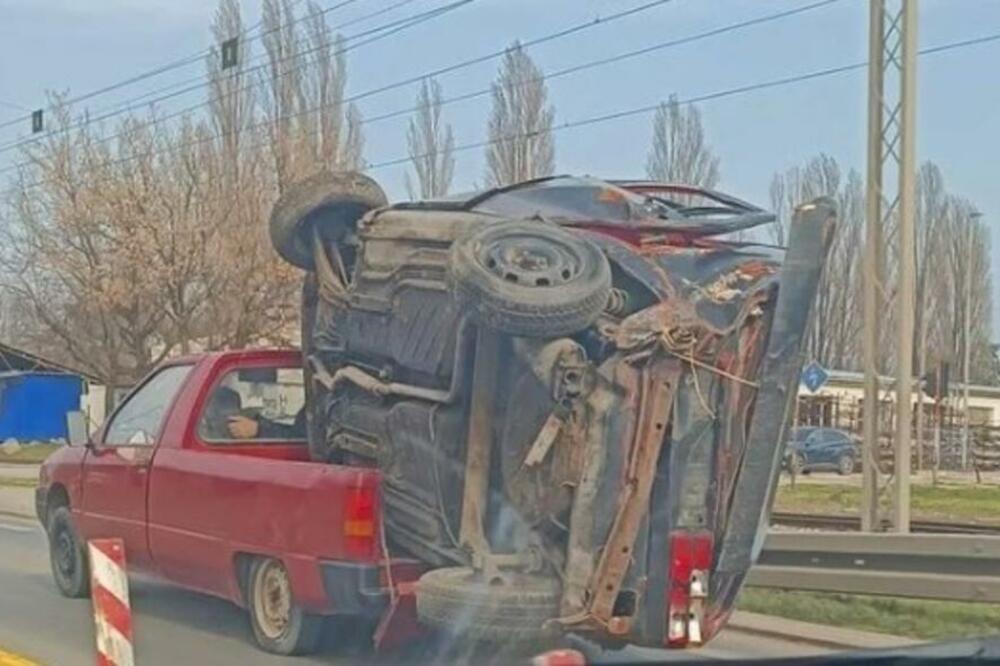 "UKRCAO" RAZLUPANI AUTO NA "FLORIDU PIKAPA" I PROVOZAO KROZ PANČEVO: Kako mu je OVO pošlo za RUKOM?! (FOTO)