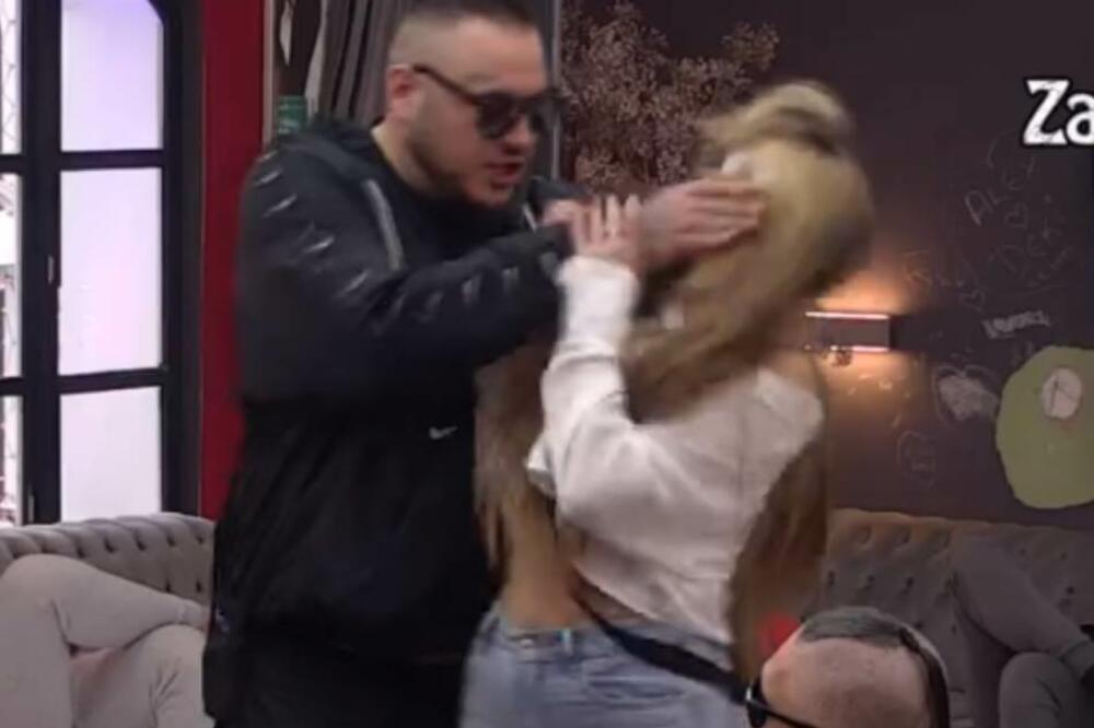 FILIP CAR UMALO ZADAVIO DALILU DRAGOJEVIĆ, UČESNICI ZANEMELI: Prišao joj s leđa i NASRNUO NA NJU! Užasne scene!