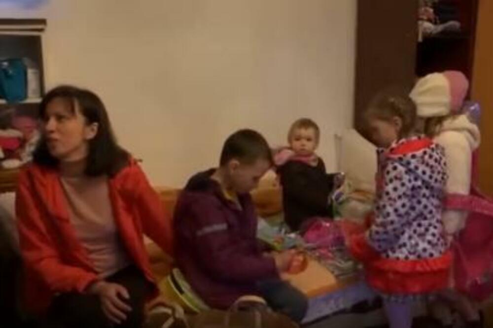 KOLIKO JE IZBEGLICA IZ UKRAJINE PROŠLO KROZ SRBIJU? Oko 2.500 njih se zadržalo
