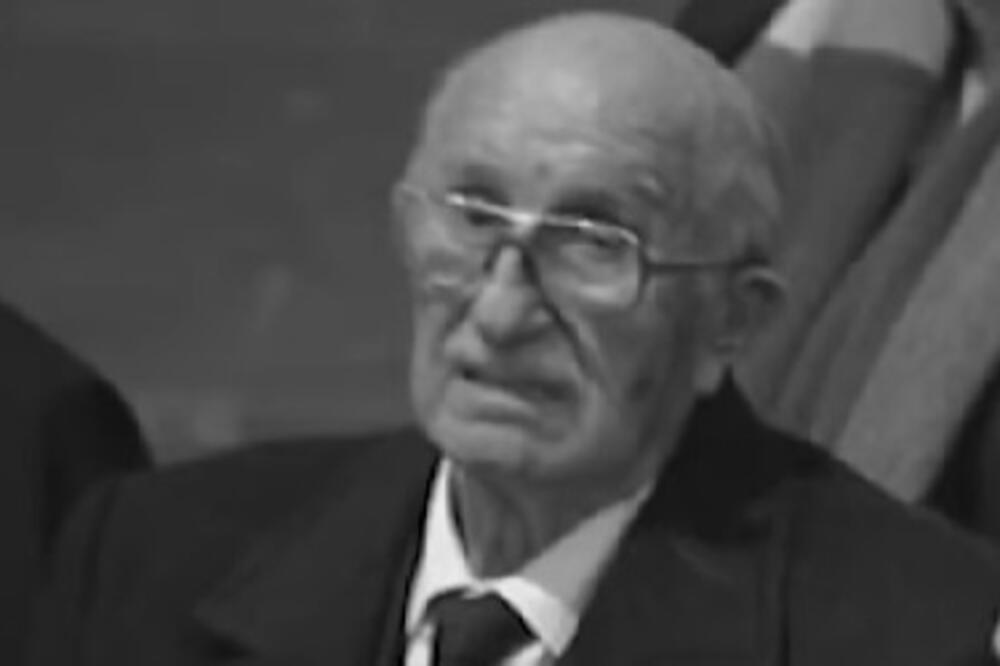 UMRO POZNATI PEVAČ, UPRAVO JE JAVLJENO, TUGA! (FOTO)