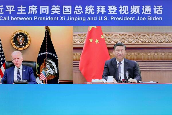 ISPLIVALI NOVI DETALJI RAZGOVORA SIJA I BAJDENA: Radi se o OVOME!