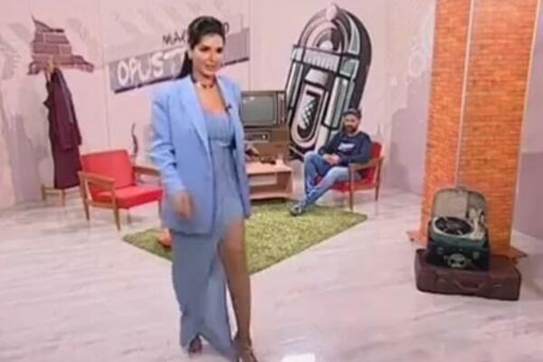 ŠOK! TANJA SAVIĆ PONOVO NAPUSTILA EMISIJU: Voditelj ostao ZATEČEN!