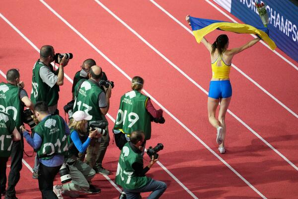 BEŽALA JE OD BOMBI, A U BEOGRADU JE OSVOJILA ZLATO! Potresne reči ukrajinske šampionke!