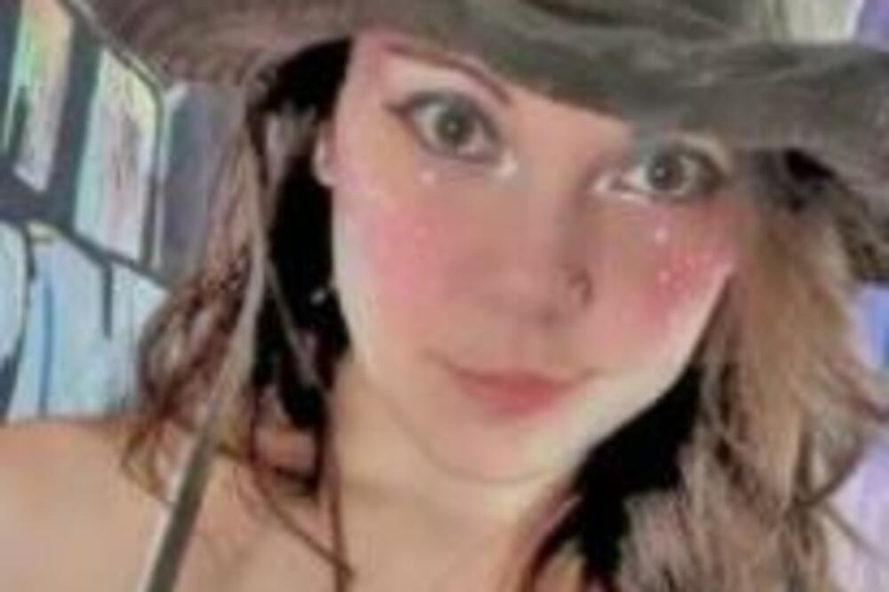 KO KAŽE DA NAUKA NE MOŽE DA BUDE UZBUDLJIVA? Strast OVE devojke je POGURALA do NEZAMISLIVOG! (VIDEO)