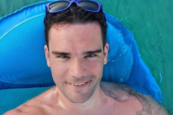 EVO KOLIKO JE ZAPRAVO VISOK BOJAN PERIĆ: Srušićete se na pod